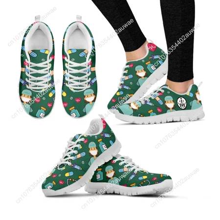 

Scarpe da ginnastica per infermiere medico da donna stampa ospedaliera medica appartamenti in rete leggera da donna Casual prima