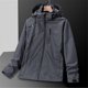 thumbnail image 1 of Chaqueta de pareja transpirable impermeable a prueba de viento de una sola capa para deportes al aire libre para hombres de ropa de asalto, 1 of 6