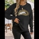 thumbnail image 4 of Suéter de Cuello Redondo Personalizado con Estampado de Leopardo y Labios Bordados para Mujer Negro L, 4 of 8