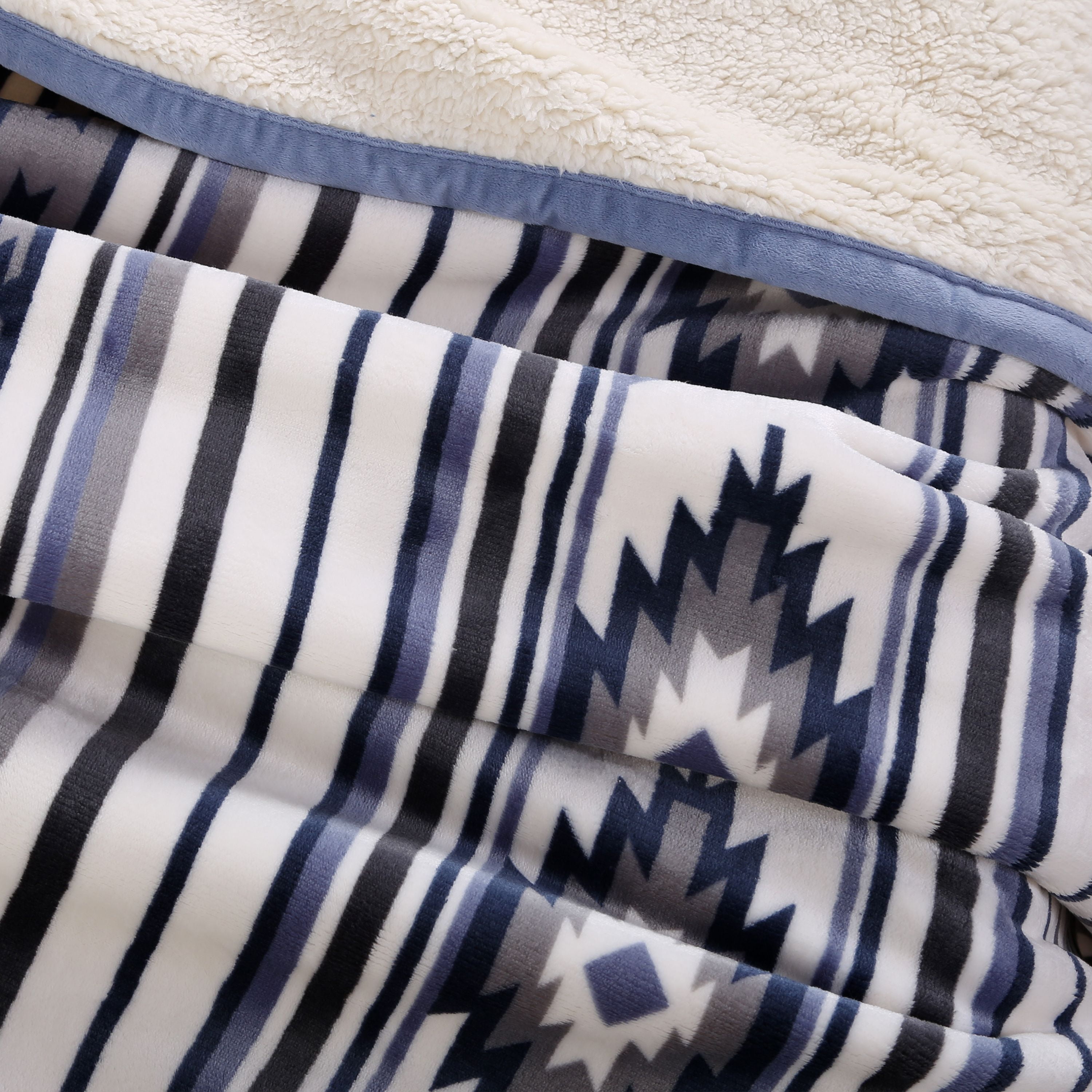 Better Homes Gardens Sherpa Throw Blanket