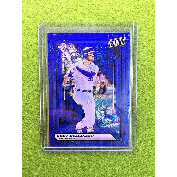 CODY BELLINGER PRIZM CARD JERSEY #35 DODGERS SP #/15 REFRACTOR 2019 National VIP