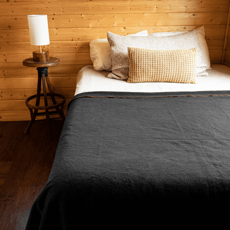 Arcturus Military Wool Blanket - 4.5 lbs, Warm, Thick, Washable, Large 64 x 88 - Great for Camping, Outdoors, Sporting Events, and Survival Kits (chocolate)