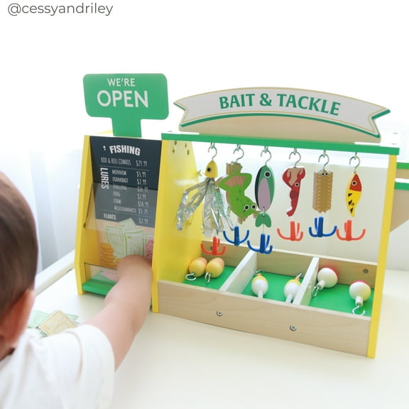 Teamson Kids My Little Helper Fishing Shop with 26 PC Accessory Set, Cash Register & Scanner, Wooden Pretend Play for Ages 3 