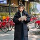 thumbnail image 1 of Chaqueta de algodón de invierno de estilo medio a largo, chaqueta de algodón por encima de la rodilla, chaqueta de algodón con capucha holgada y gruesa para mujer, ropa de abrigo, 1 of 5
