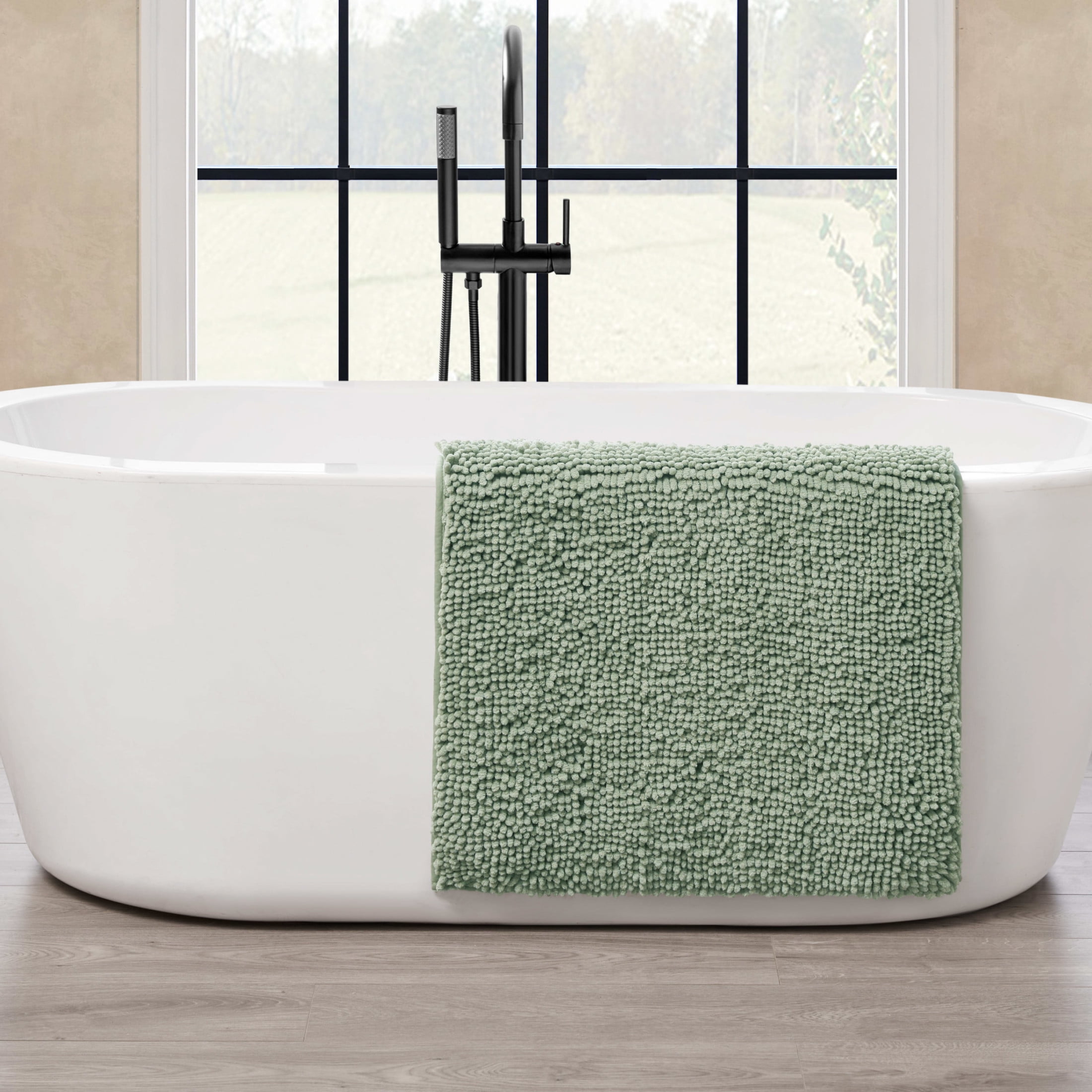 Resort Collection Chenille Plush Loop Bath Mats
