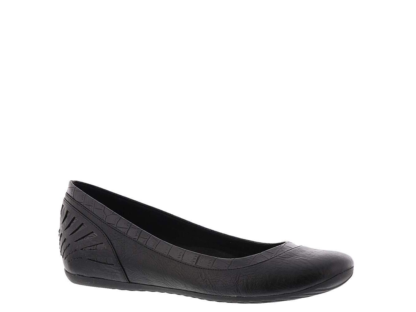 Easy Street Women's Crista Ballet Flat 