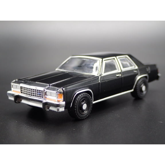 Open Box 1987 FORD LTD CROWN VICTORIA FOUR 4 DOOR UNMARKED 1/64 SCALE DIECAST MODEL CAR