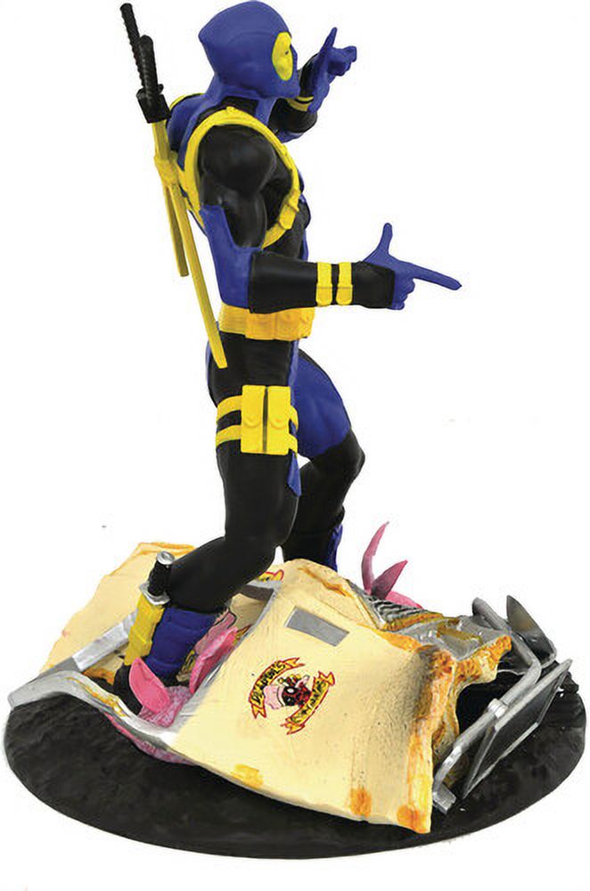 DST Showcase PX Gallery X-Men Taco Truck Deadpool Statue
