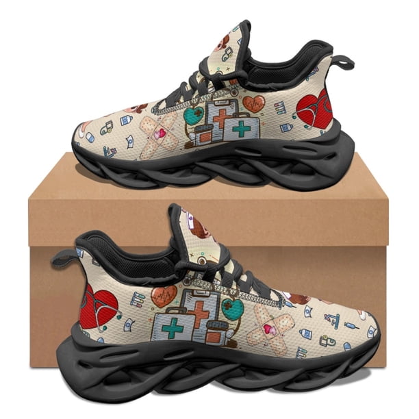 Zapatillas de deporte suaves con estampado de enfermera paramédica kawaii para mujer, zapatos casuales de punta redonda antideslizantes, resistentes a la suciedad, para otoño e invierno.