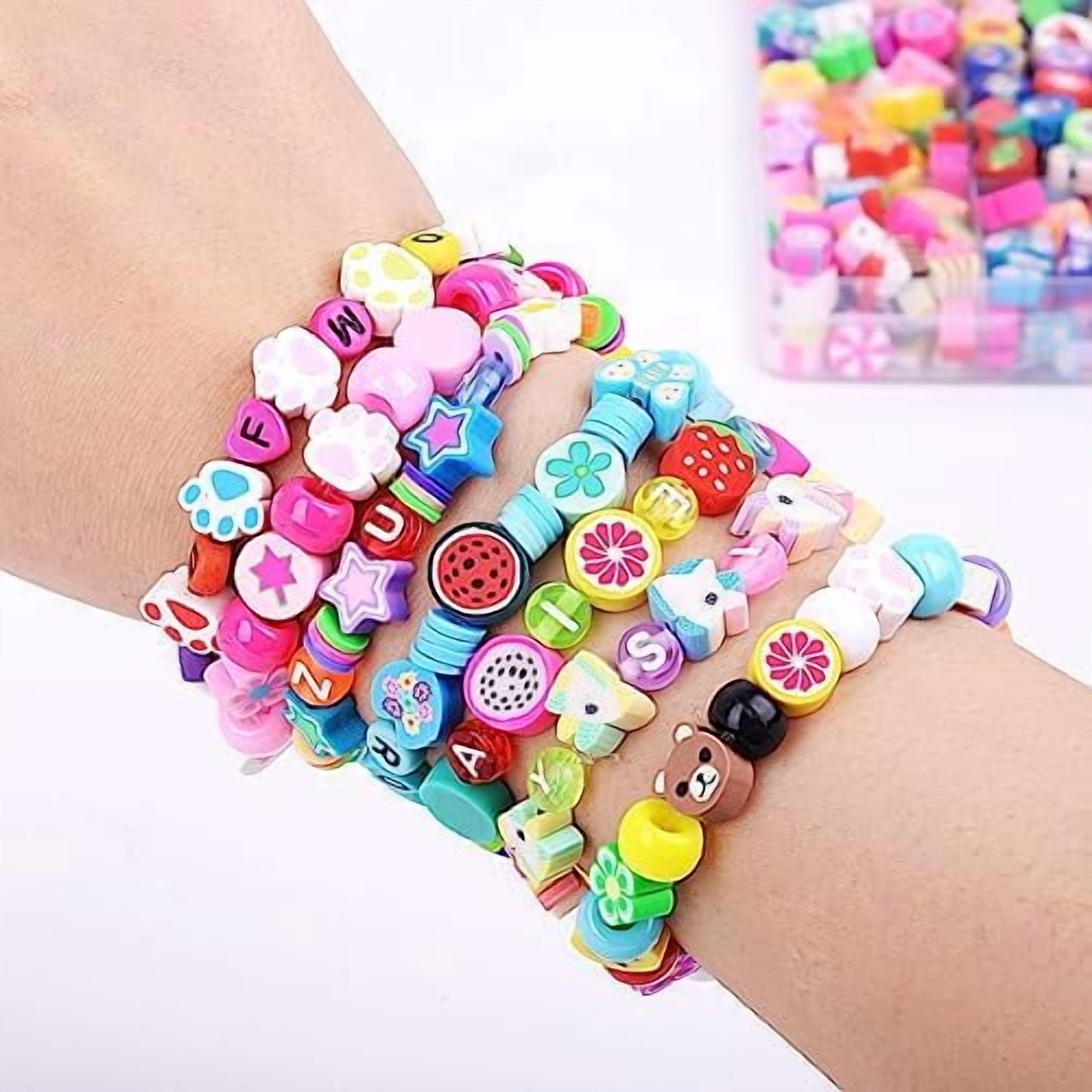 YNGLLC 2480pcs Acrylic Bear Polymer Clay Beads Charms for Bracelets Making Kit Cute Fun Charms Beads Friendship Bracelet Making DIY Arts Crafts Birthday Gifts Toys for Kids Girls