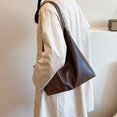 thumbnail image 4 of 2023 Nuevo bolso de las señoras, bolso de hombro, bolso cruzado, de gran capacidad de cuero suave de la PU señoras bolso de hombro, 4 of 8