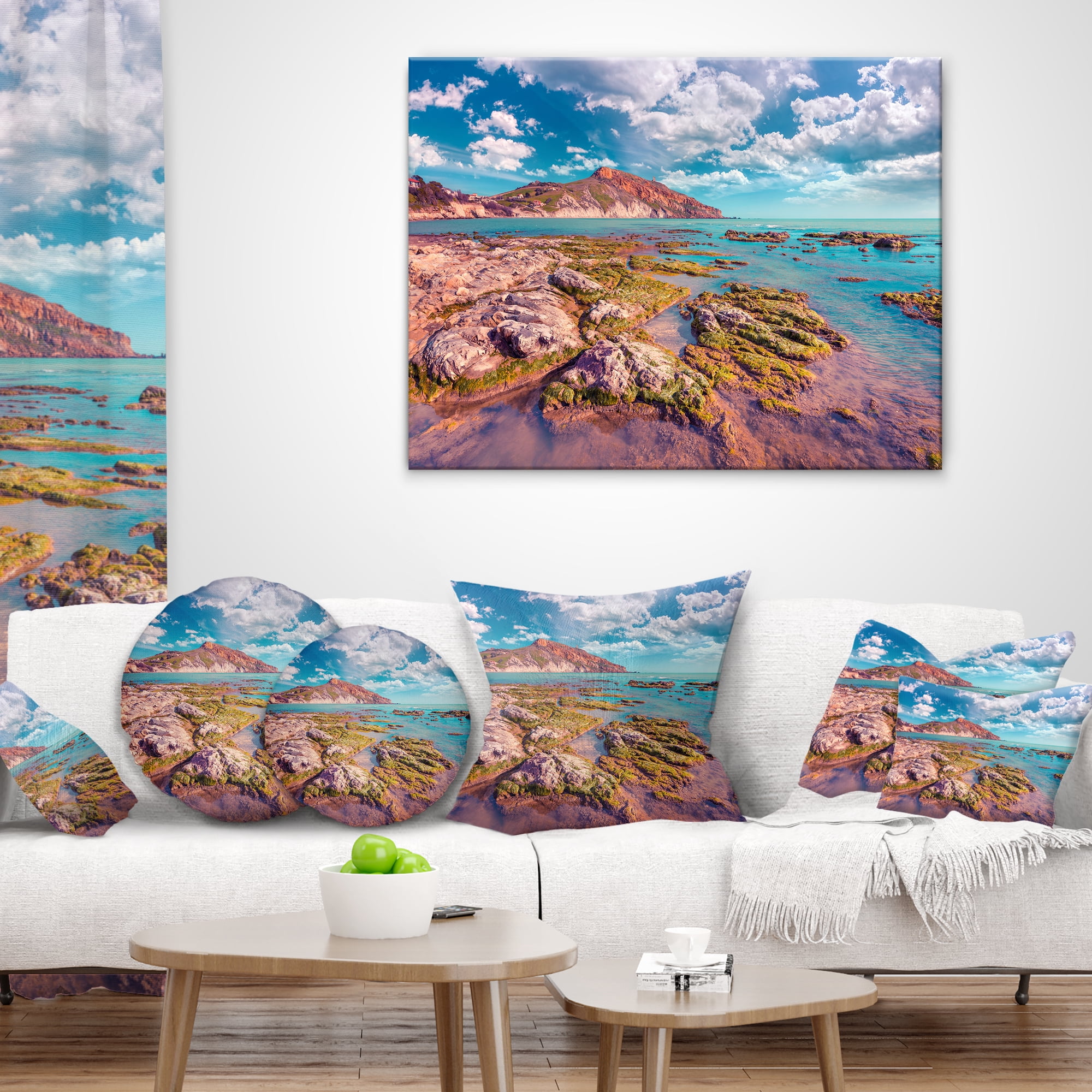 Designart Morning on the Giallonardo Beach - Seashore Throw Pillow - 12x20