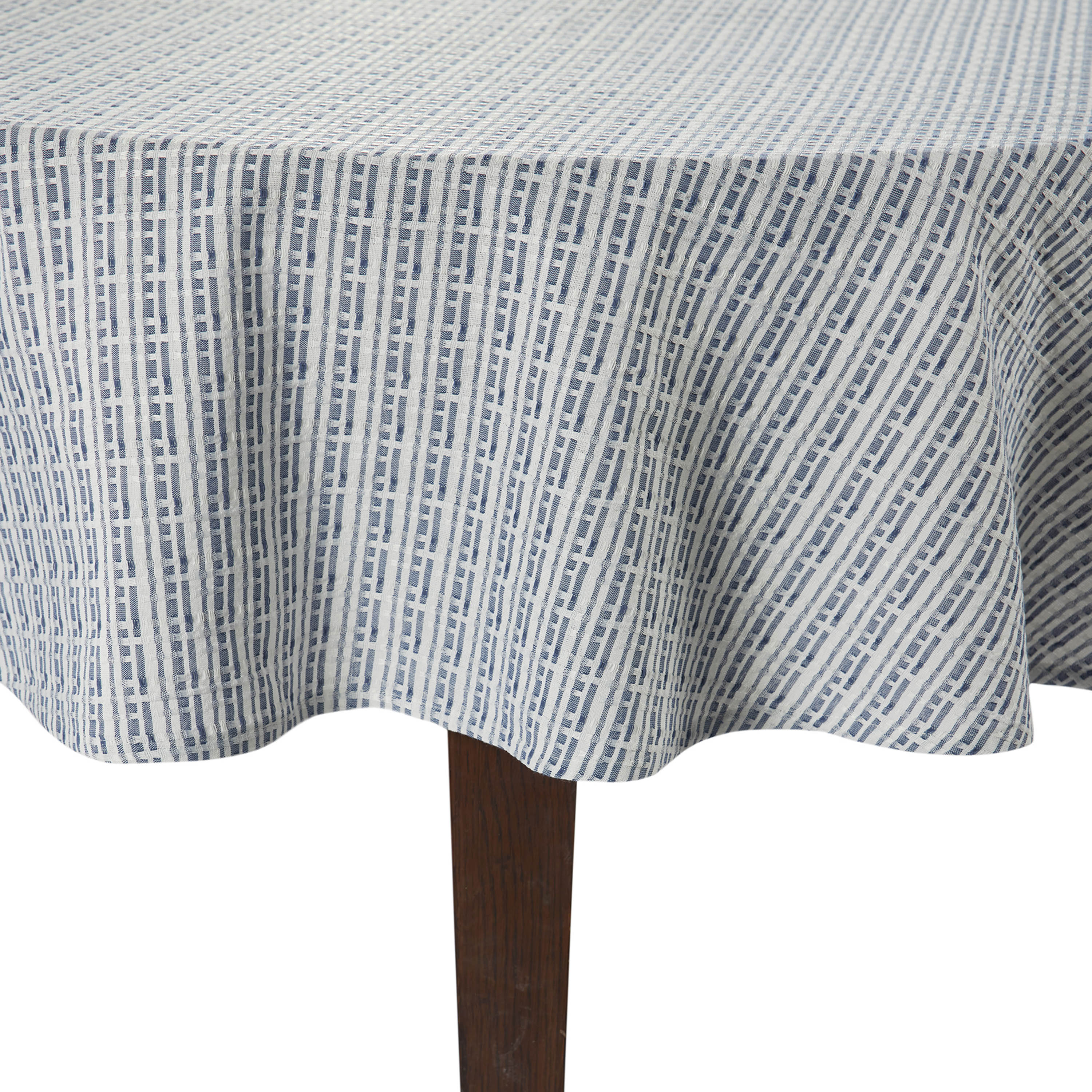Mainstays Blue Plaid 70-Inch Round Tablecloth in Cotton Polyester Blend