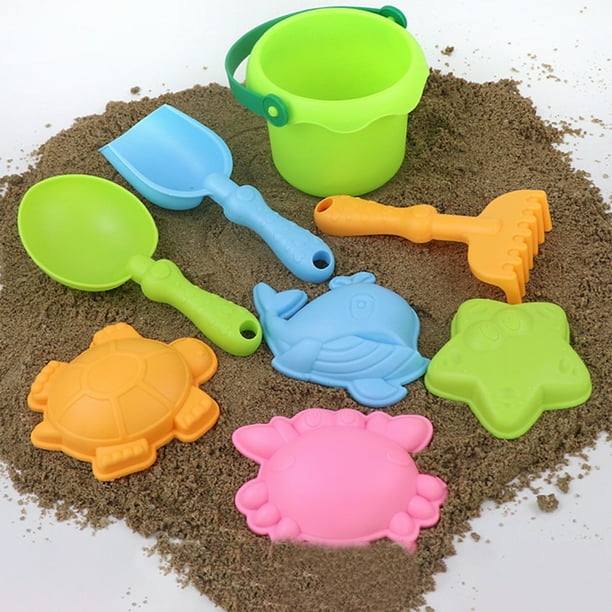 Juego de juguetes de playa para menores, kit de juguetes de arena de plástico de 8 piezas con balde, palas y moldes en rosa, verde y amarillo para construir castillos y divertirse al aire