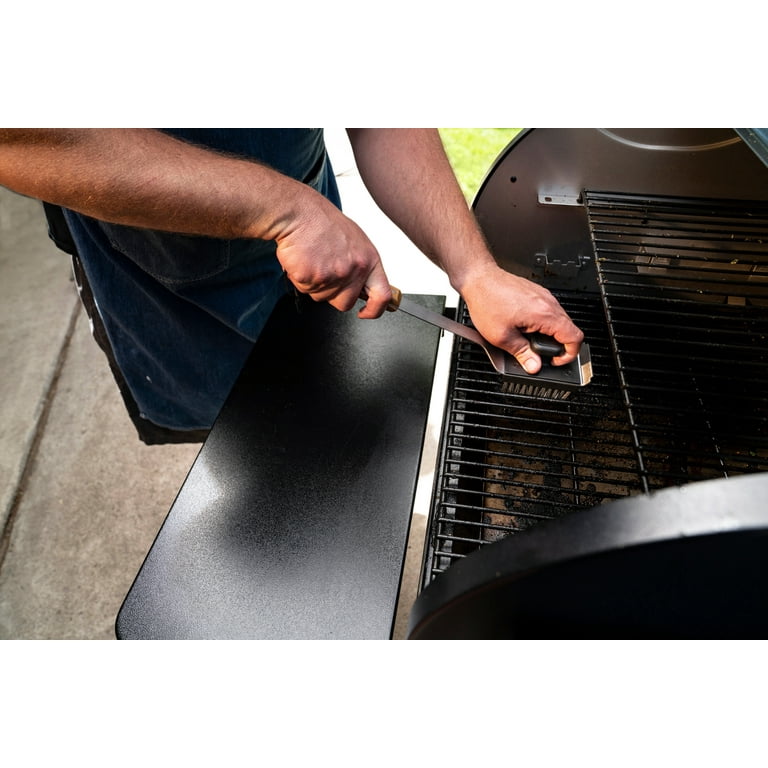 Grill Perfection: The Complete Buying Guide for the Best Grill Brush for  Traeger 
