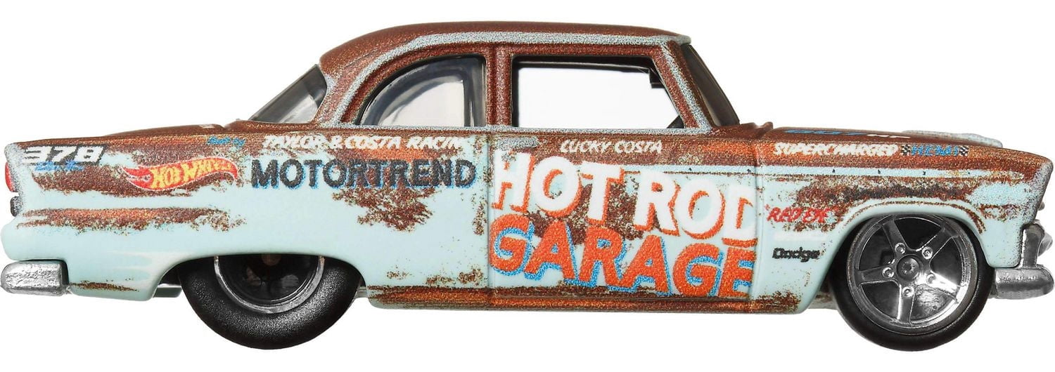 Hot Wheels Boulevard Vehicle, 1 Premium 1:64 Scale Car, Toy for Collectors