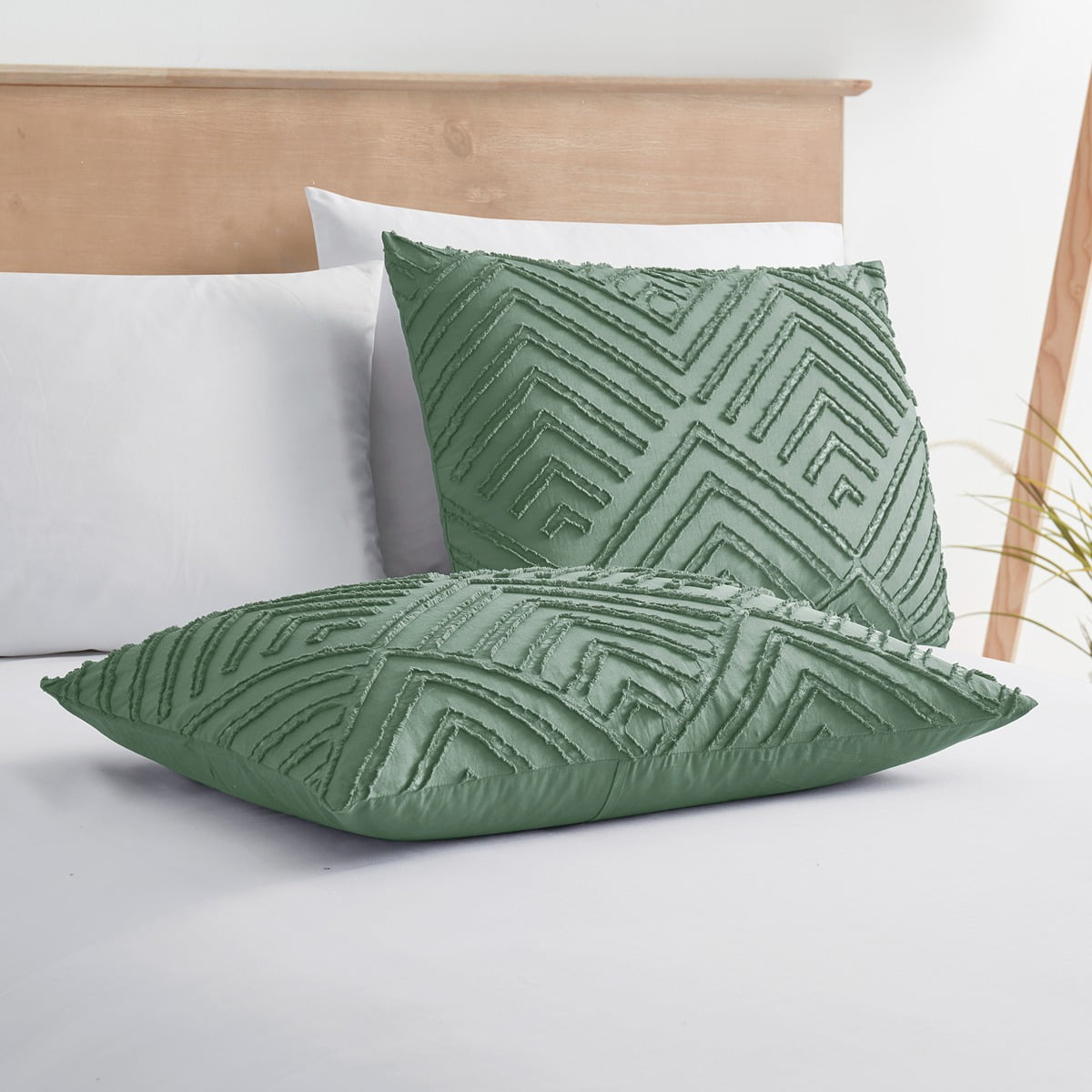 Nestl Boho 3 Piece Duvet Cover Set, Tufted Embroidery Double Brushed Duvet Cover with Button Closure with 2 Pillow Shams, Twin (68"x90") - Green