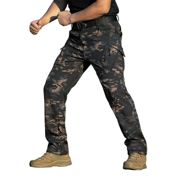 WTOBBY Men's Fleece-Lined Water-Resistant Ripstop Cargo Pants Multi-Pocket Tactical Work Pants for Hiking Camping Fishing Construction Outdoor Warm Men's Trousers,Camouflage L
