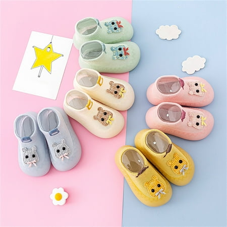 

Gubotare Winter Booties For Baby Girl Cute Shark Slides Slippers for Women Men Cloud Shark Slides Anti-Slip Novelty Open Toe Slides Summer Lightweight Sole Sandals Casual Beach Shoes Pink 2 Years