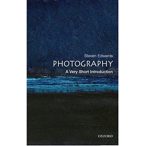 Photography: A Very Short Introduction (Very Short Introductions)