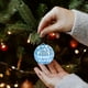 thumbnail image 4 of Bolas Navideñas Reflectantes de Cristal Azul, Ideales para Fotografía y Decoración de Bodas. Medidas: 5X5 Cm (1 Unidad). Material: Espuma., 4 of 6