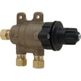 thumbnail image 1 of Chicago Faucets Grifo-Válvulas 3/8"" Compresión, 1 of 1