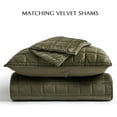 thumbnail image 5 of EVERGRACE Pearl Velvet Quilt Full Queen Size Bedding Sets, Luxurious Soft Velvet Comforter Set, Lightweight Box Stitching Oversized Bedspread Coverlet for All Season, with 2 Shams, Moss Green, 5 of 8
