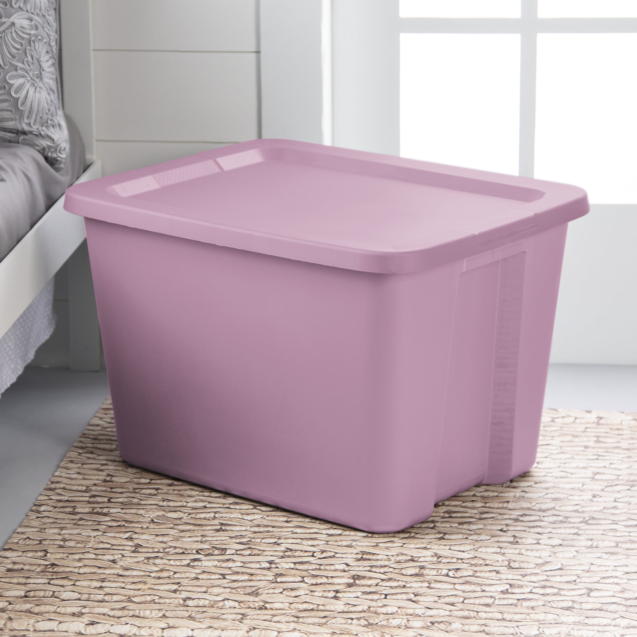 Sterilite Large Storage Bin, 18 Gallon Plastic Storage Container with SnapOn Lid, Lilac, Pack of 8  (图5)