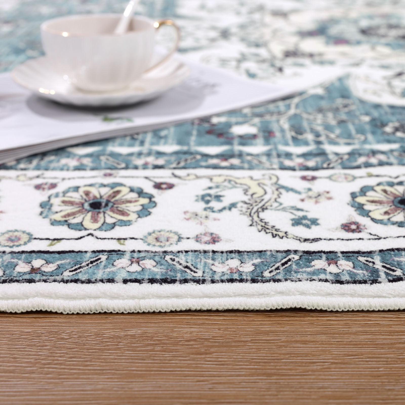 MeyJey Oriental Indoor Living Room Area Rug 5'x8', Non-Slip Machine Washable Vintage Floor Carpet for Bedroom Dining Kitchen Hallway Nursery, Blue