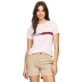 thumbnail image 1 of Camiseta Tommy Hilfiger de corte regular con bandera bordada para mujer, 1 of 5