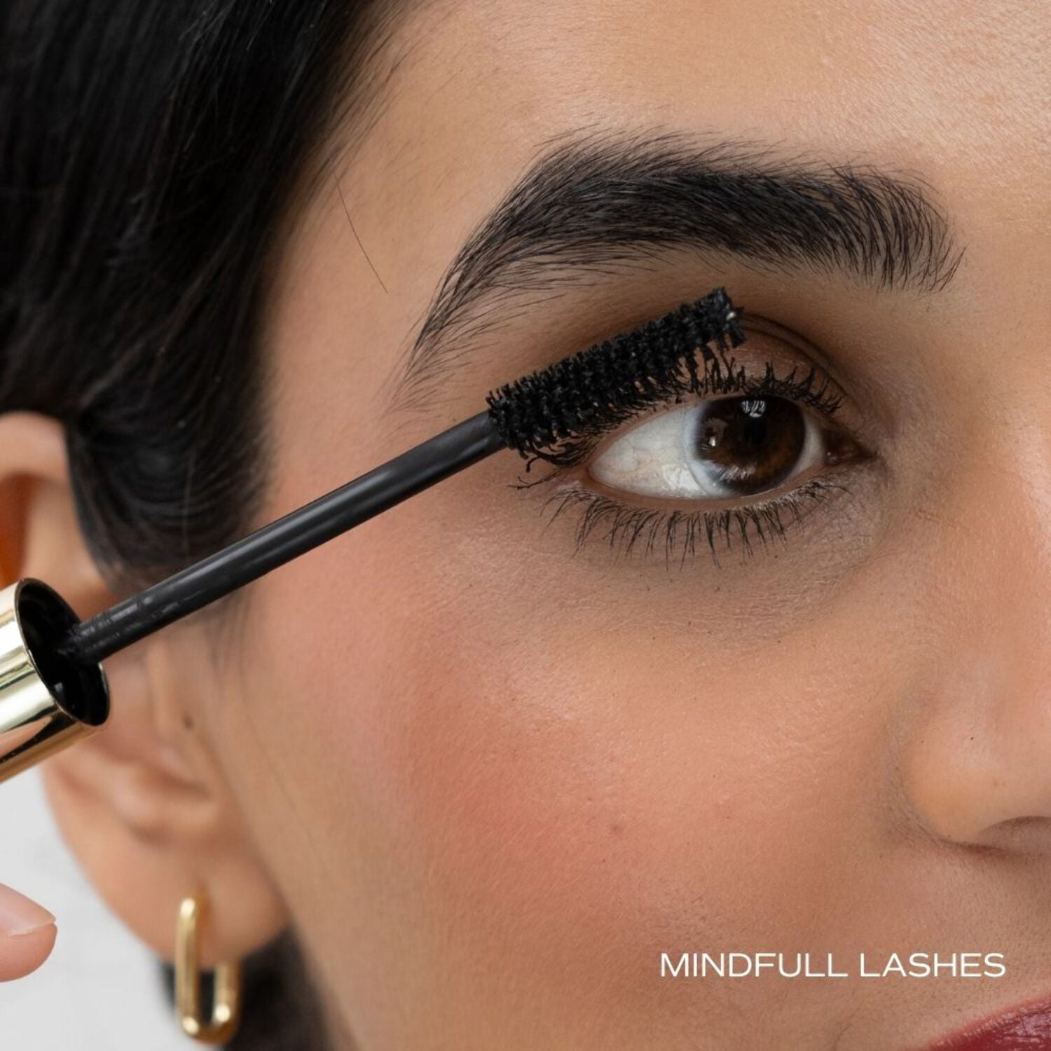 Sonela Lengthening and Volumizing Black Mascara