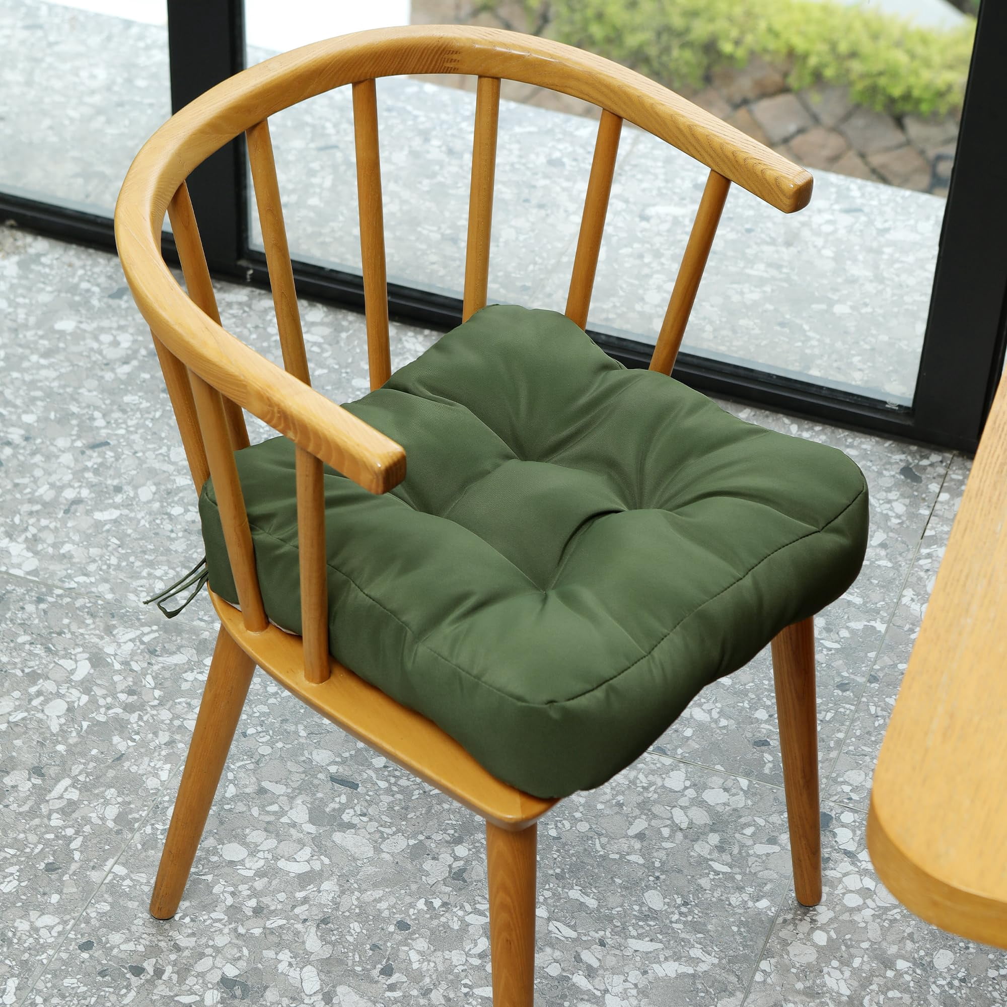 Chair Cushions for Dining Chairs Set of 2, 16.5" x 16.5" Tufted Memory Foam Seat Cushions, 3.5" Thick Olefin Fabric Kitchen Chair Pads with Ties & Non-Slip Backing, Deep Green