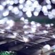 thumbnail image 2 of Cadena de lámpara 5M / 16.4ft 50 LED Luces de cadena con energía solar Lámpara de alambre de cobre solar Luces de hadas para patio al aire libre Jardín Patio Decoración de fiesta de bodas de 1 1, 2 of 5