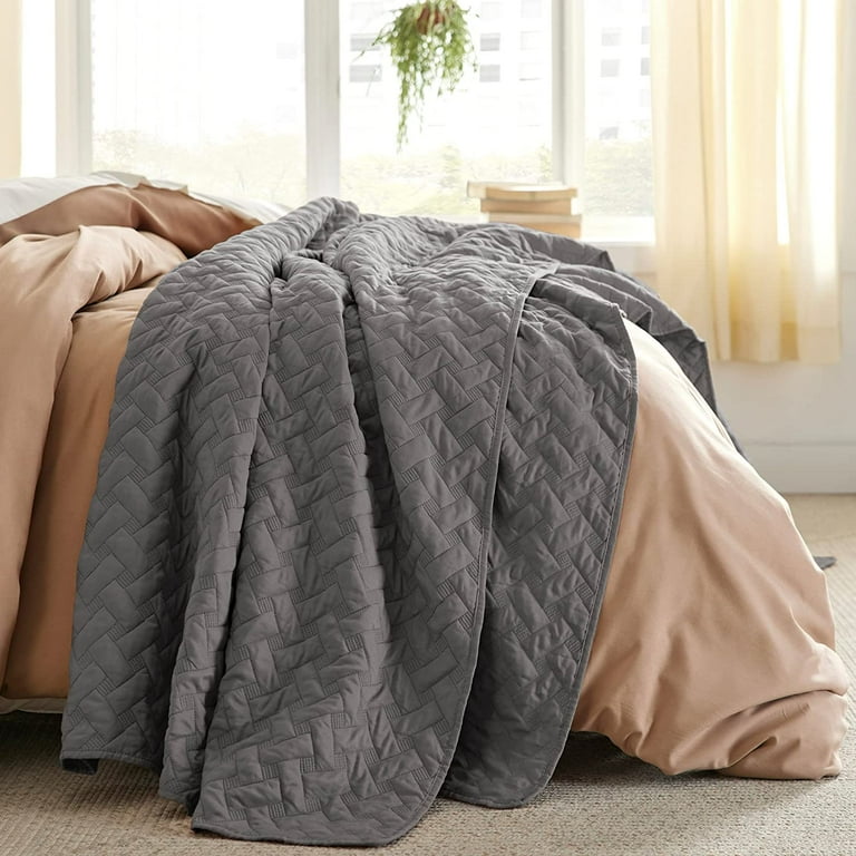 Summer weight quilts queen size hot sale