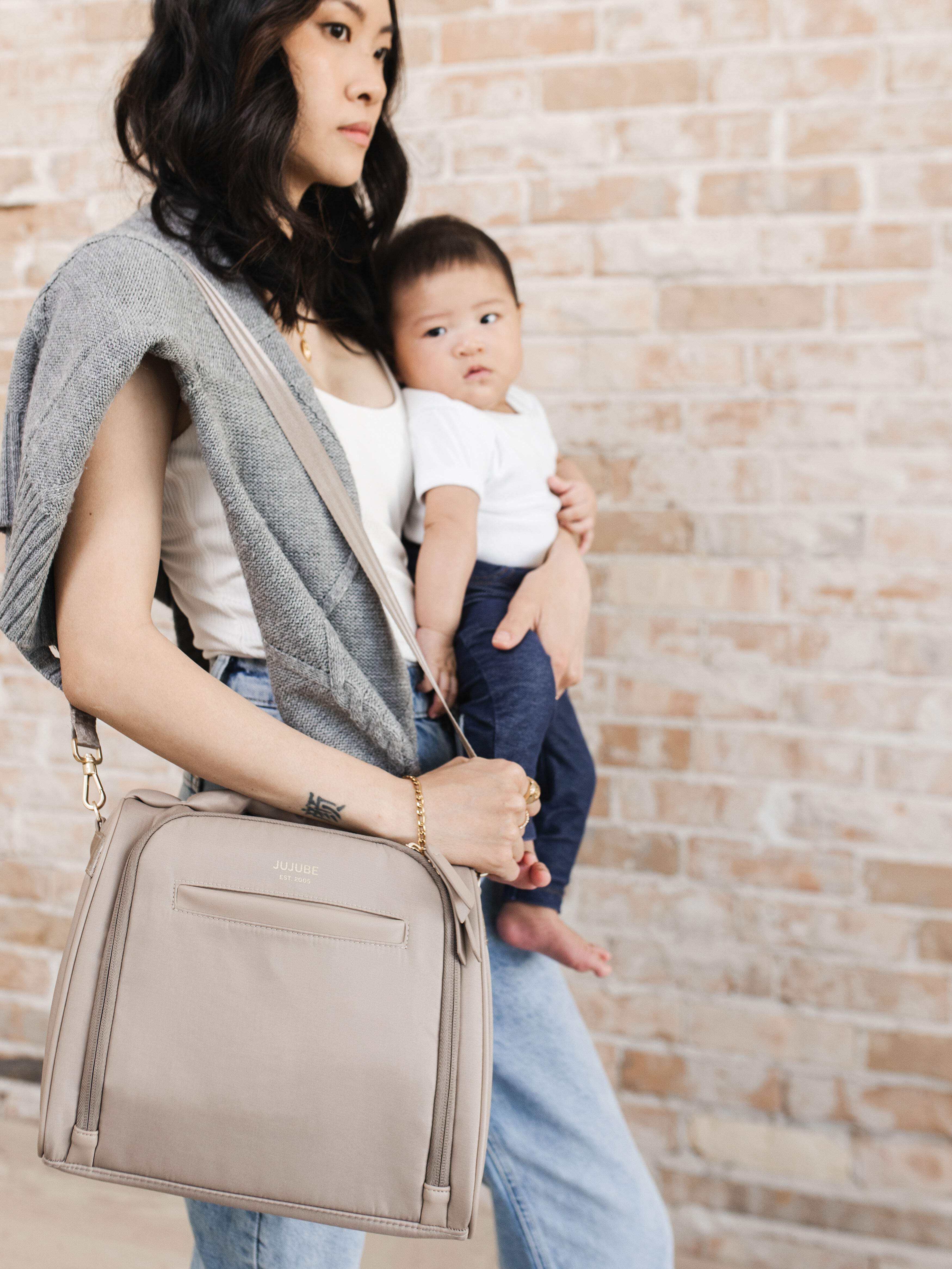 Open Box JuJuBe Signature Insulated Washable Lunch Bottle Bag - Taupe