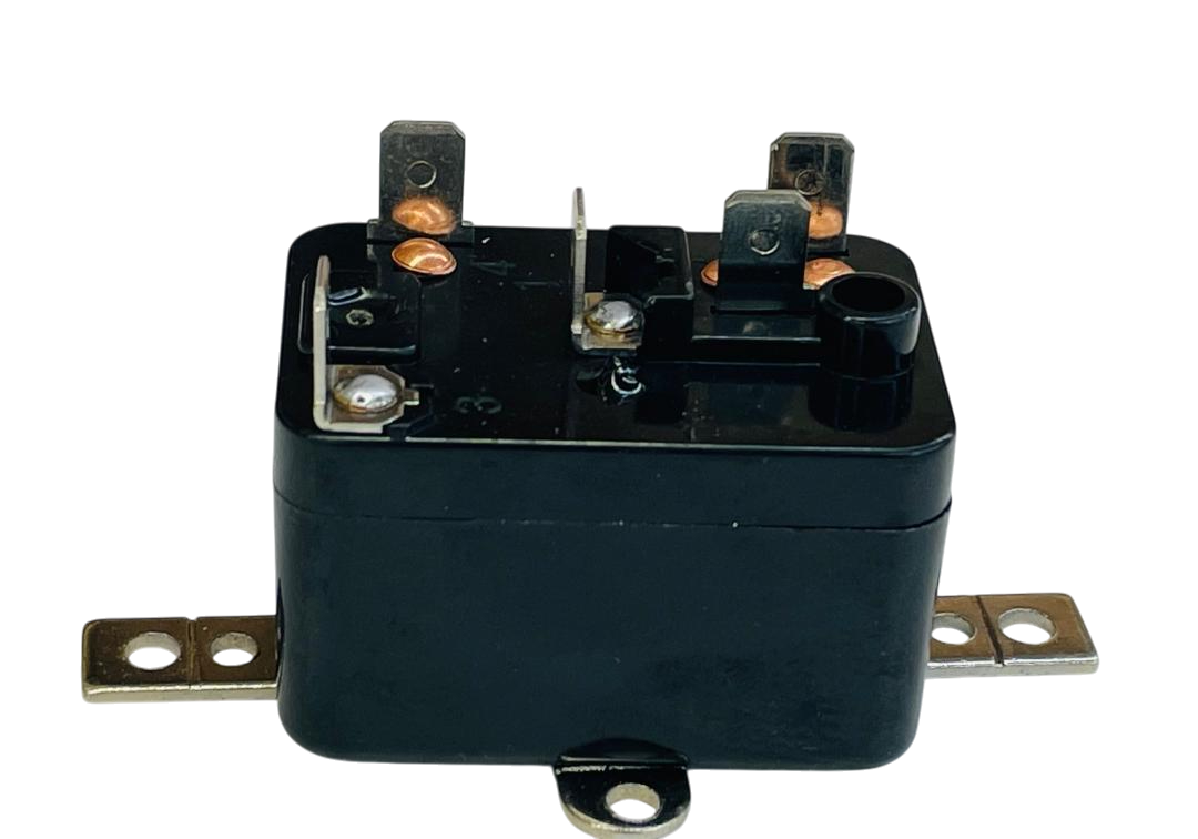 Packard SPDT Switching Fan Relay, 24 Coil Voltage, 16 Resistive Amps, PR293Q