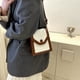 thumbnail image 4 of Bolso de viaje Lingge, nuevo bolso de hombro de diseño sencillo y moderno, bolso bandolera informal, 4 of 5