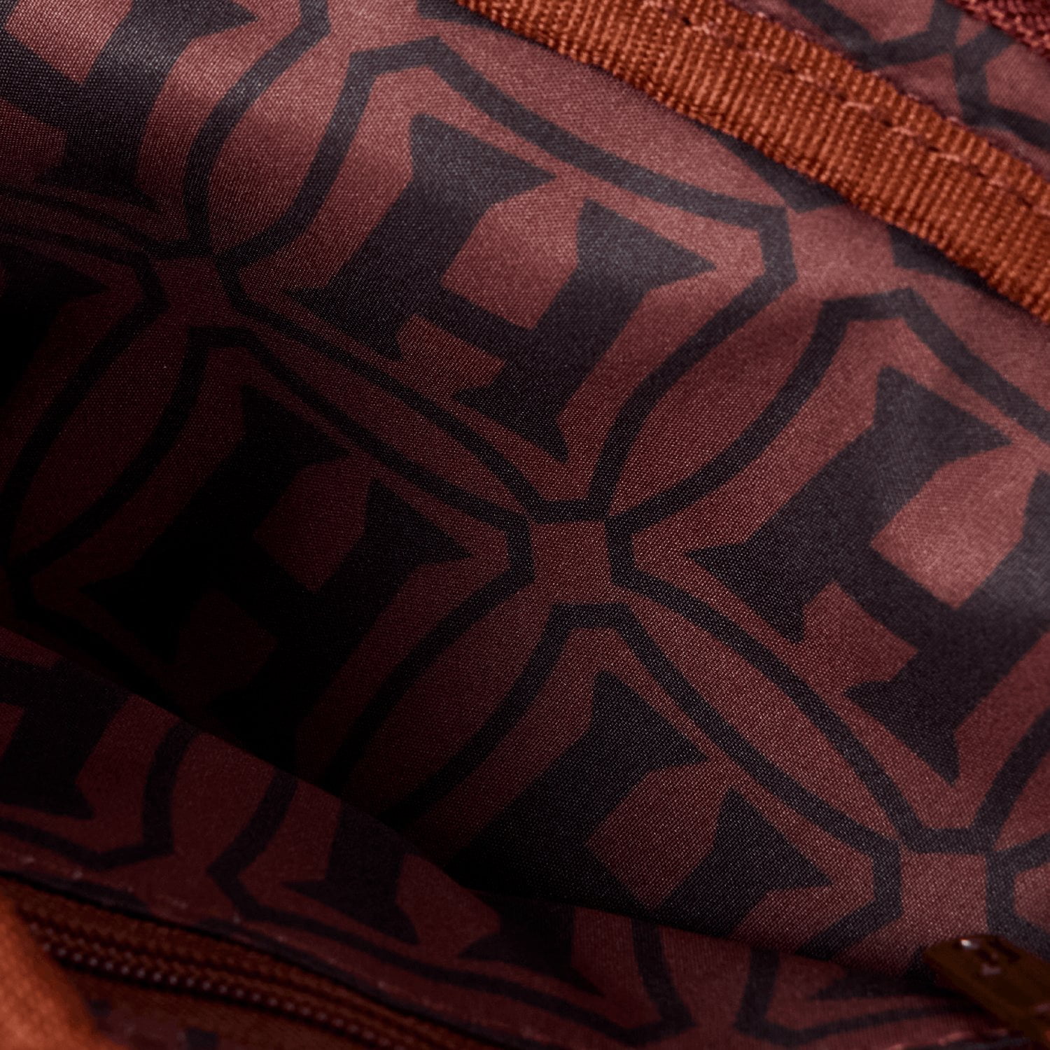 Loungefly Warner Brothers Harry Potter Gryffindor Sling Bag