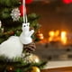 thumbnail image 5 of Adorno de ardilla de Navidad | Miniatura de espuma y plástico realista, animal realista del bosque de 6,6" | Decoración colgante para árbol, exposición de sobremesa, detalles festivos en estantería, 5 of 7