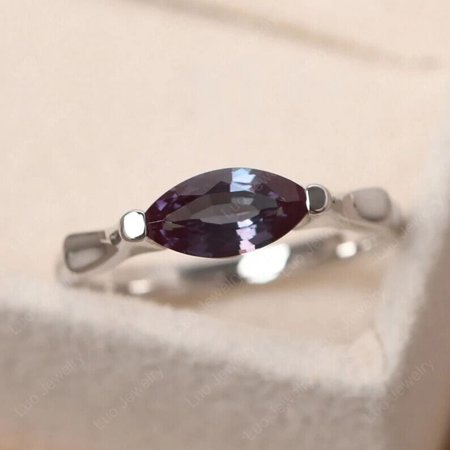 925 Sterling Silver 4.40ct Natural Marquise cut Alexandrite Wedding Ring For Her