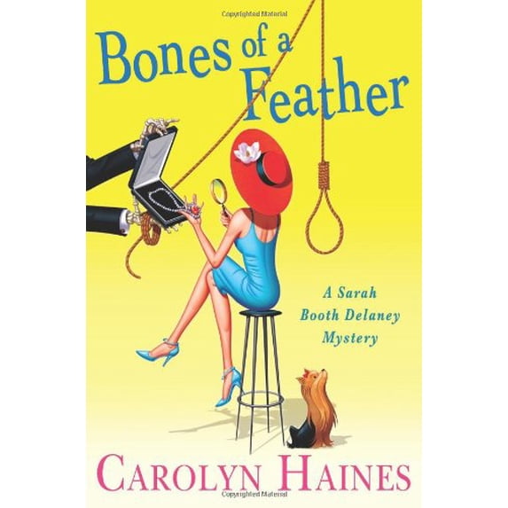 Pre-Owned Bones of a Feather: A Sarah Booth Delaney Mystery (Hardcover) 0312595026 9780312595029