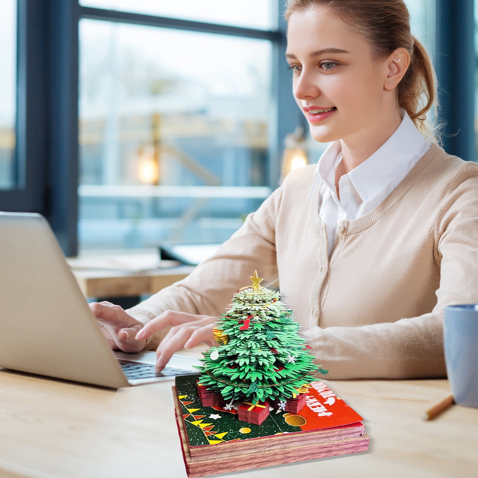 OIUR 3D Christmas Tree Calendar Memo Pad 2026 Desk Time Piece Calendar Tear Away Paper Carving Art DIY Sticky Note Desktop Decoration for Christmas New Year Gifts