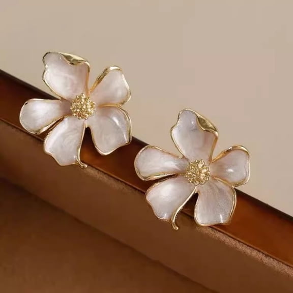 Women's Flower Earrings Elegant Metal Dangle Drop Jewelry Fashion Statement Piece for Daily Wear