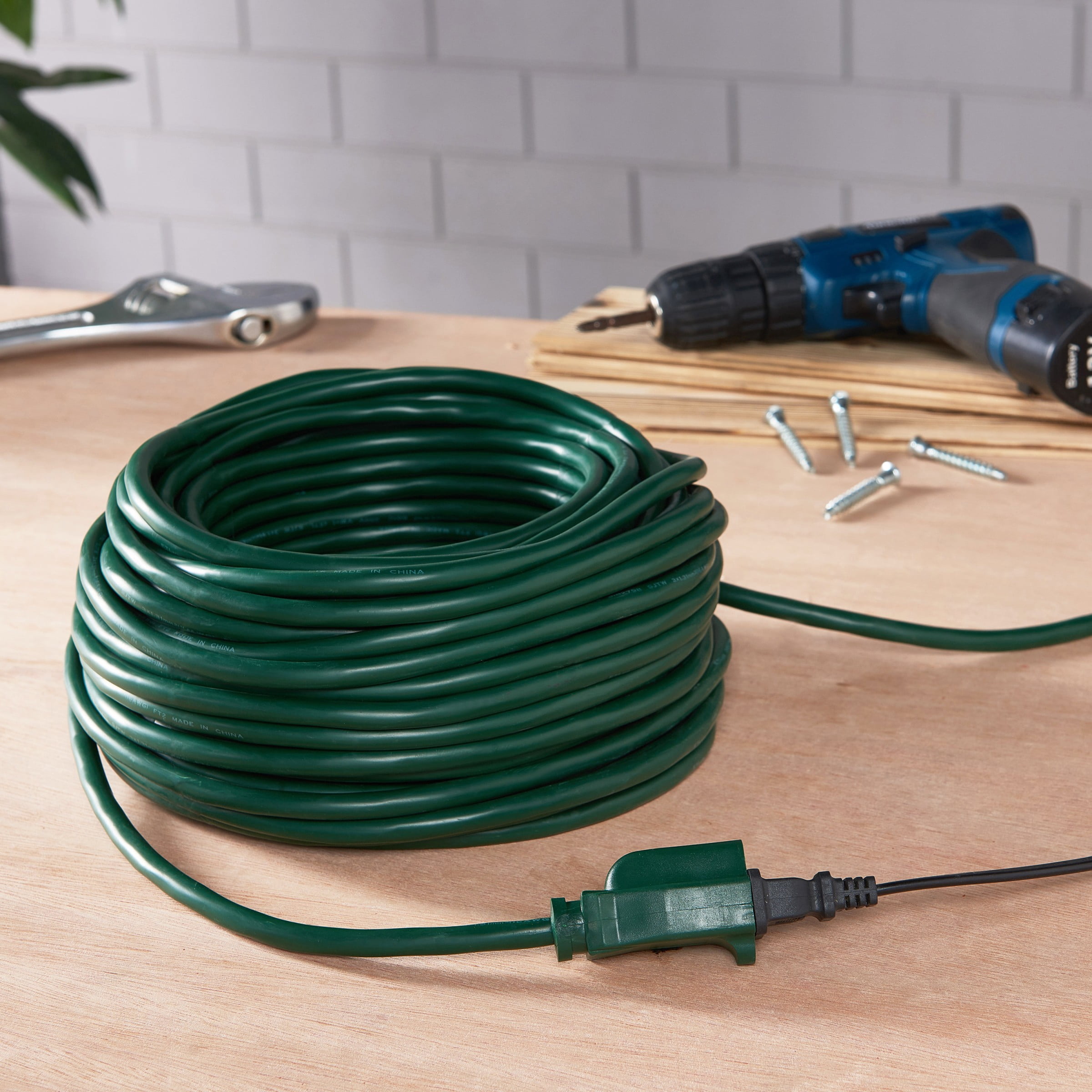 Hyper Tough 50FT 16/3 Extension Cord Green For Outdoor use