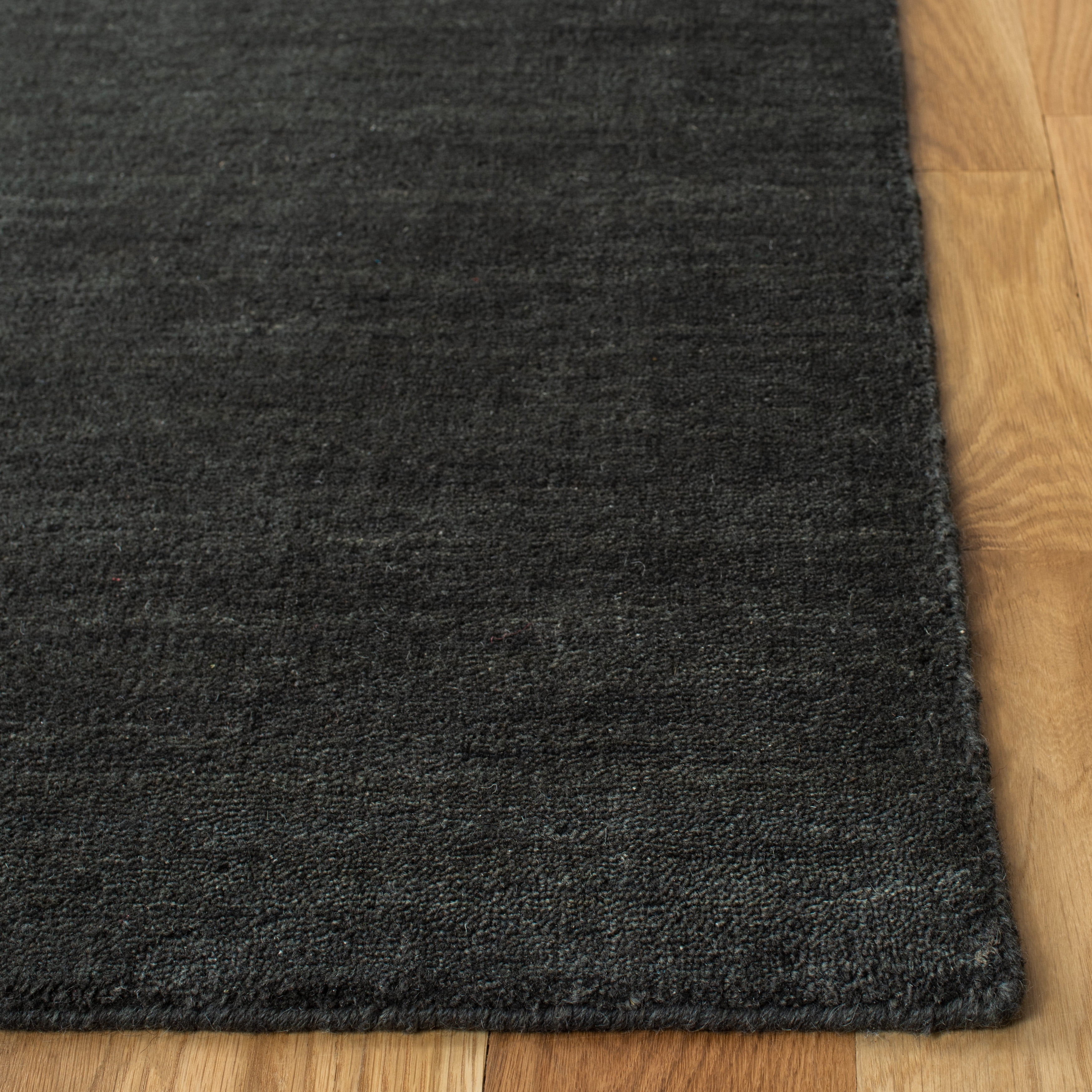 Safavieh Himalaya Dawa Solid Area Rug, Charcoal, 6' x 9'