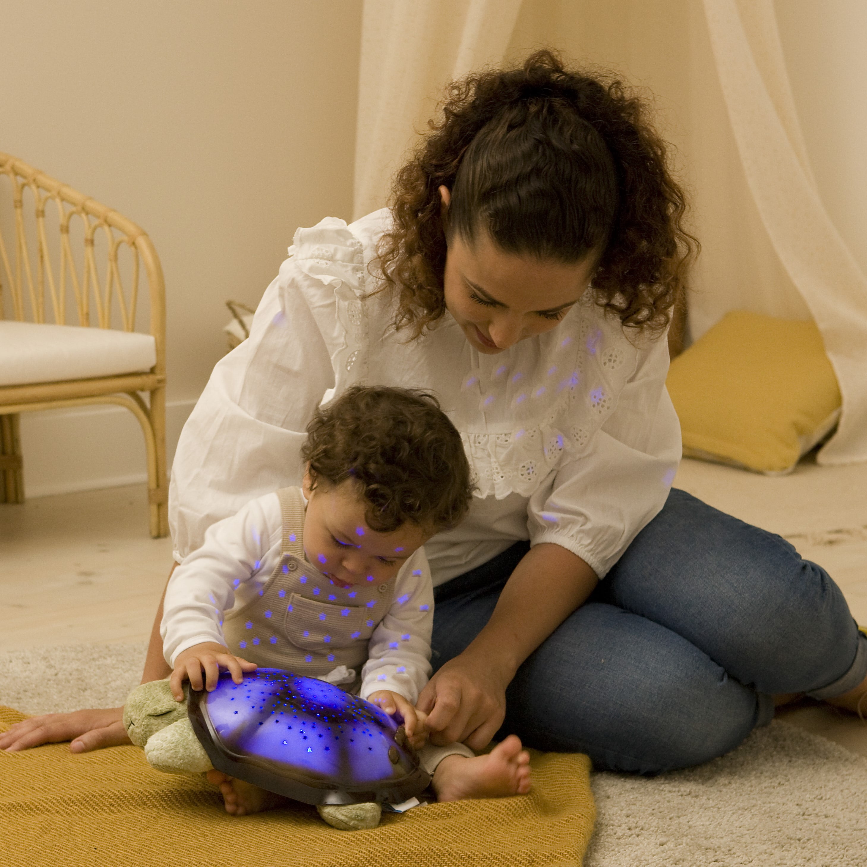 Cloud b Twilight Color Changing Star Constellation Turtle LED Night Lights, Green, Blue, Amber