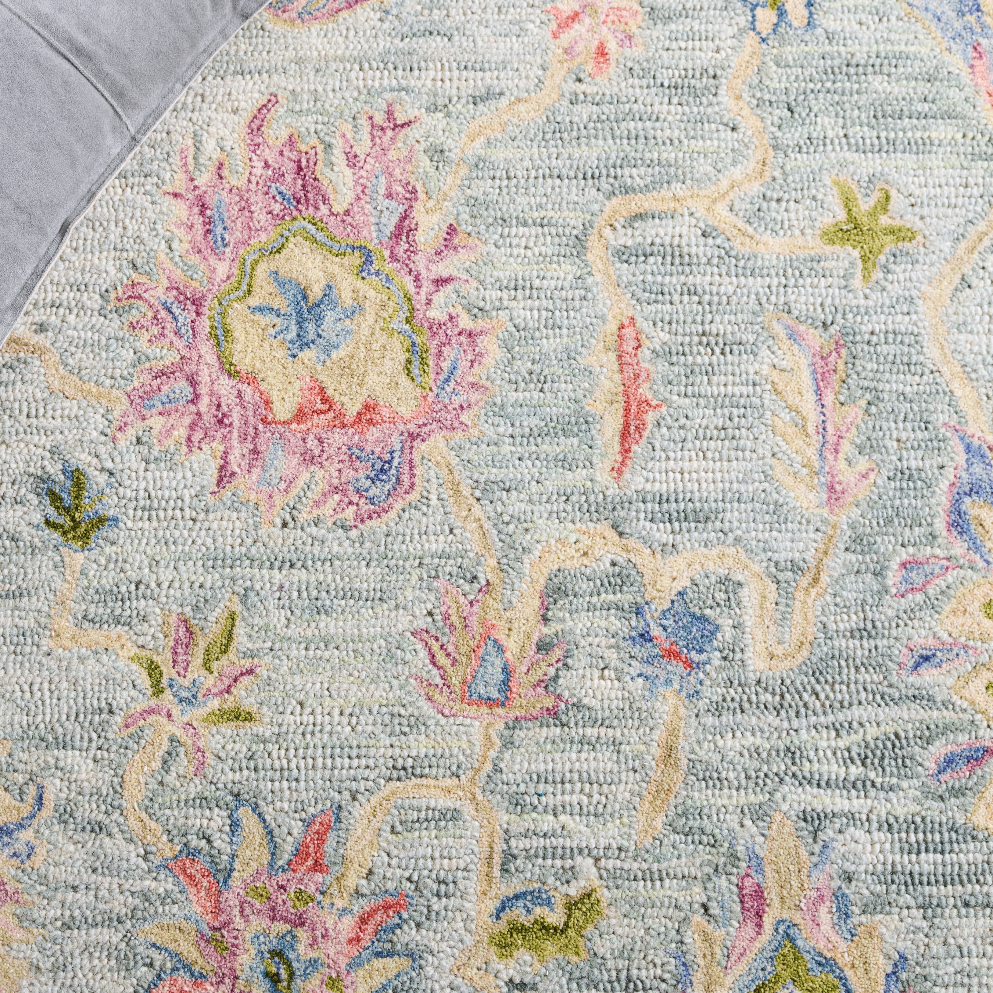 Safavieh Metro Roland Floral Area Rug, Blue/Ivory, 6' x 6' Square