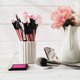 thumbnail image 4 of Fiudx Ofertas flash del día Organizador de escritorio con compartimento para brochas de maquillaje, lápiz labial, para tocador de dormitorio, 4 of 6