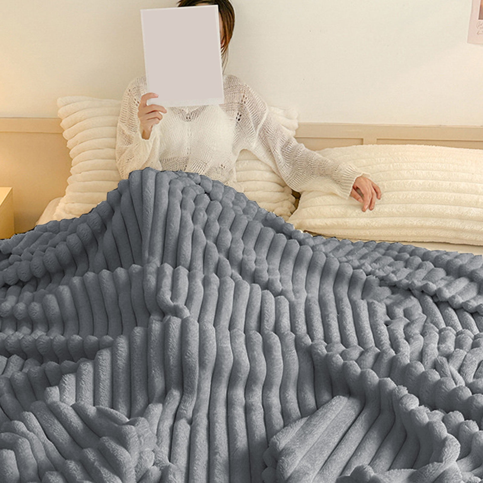 YIMWNYI Double Layer Raschel Blanket, Super Warm and Cozy Fleece for Winter Nights, Stylish Striped Design, Perfect for Beds, Sofas, and Cozy Moments
