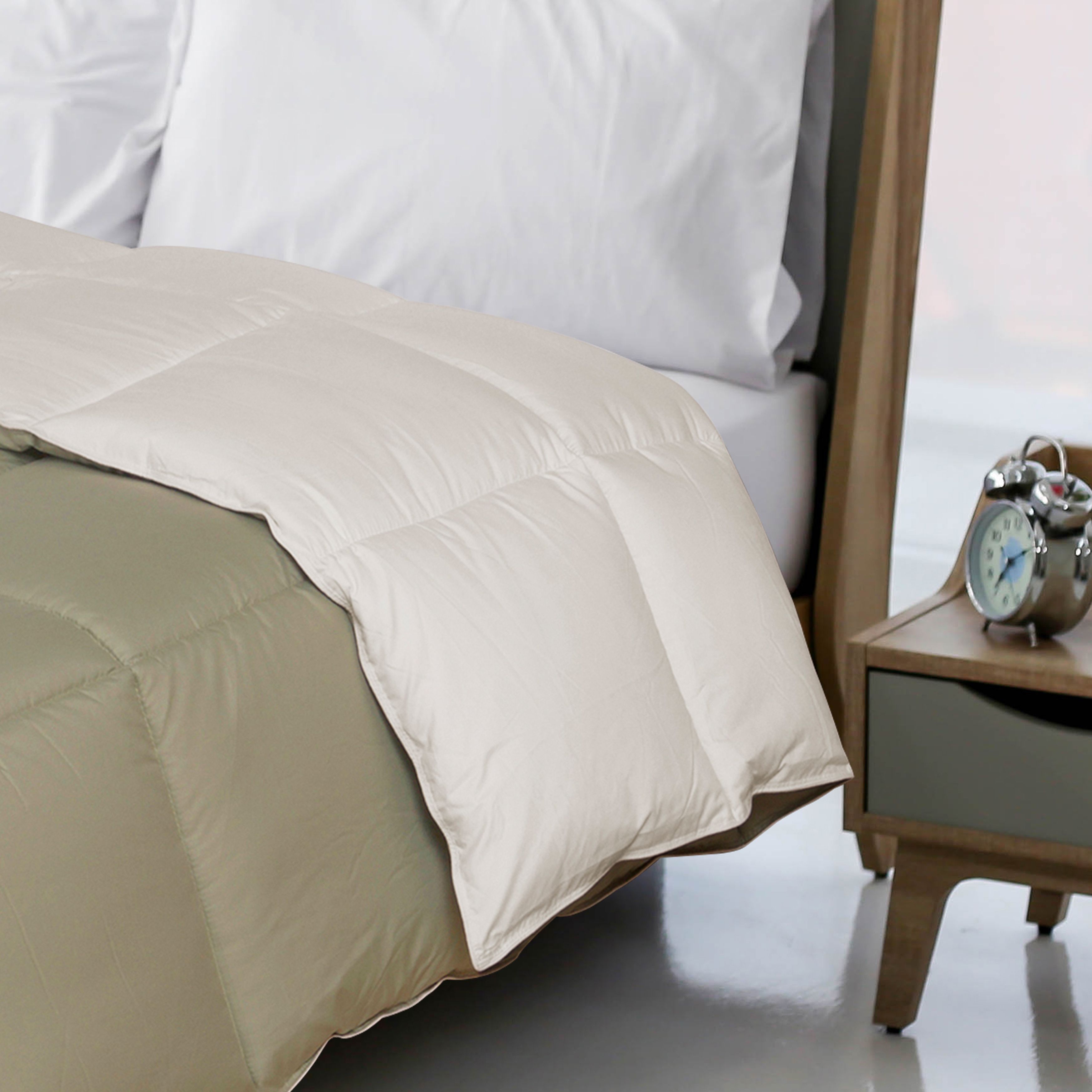 Superior Down Alternative Reversible Comforter, Twin/ Twin XL, Ivory/ Sage - image 3 of 4